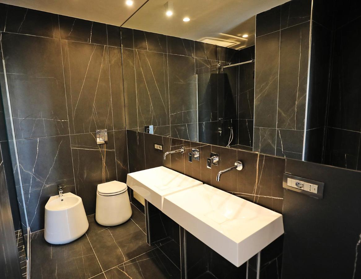 President Plaza Vip Suite Spa By Babylon Stay Nápoles Exterior foto