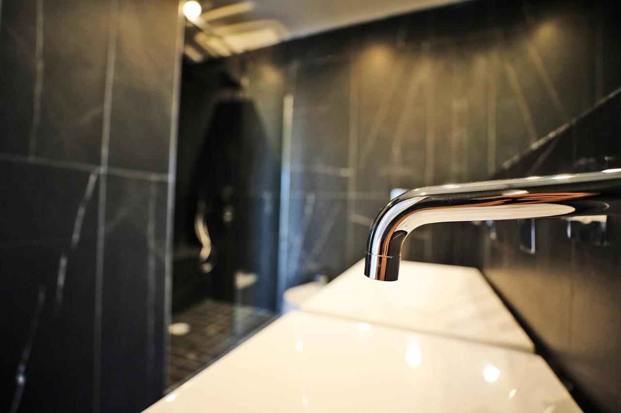 President Plaza Vip Suite Spa By Babylon Stay Nápoles Exterior foto