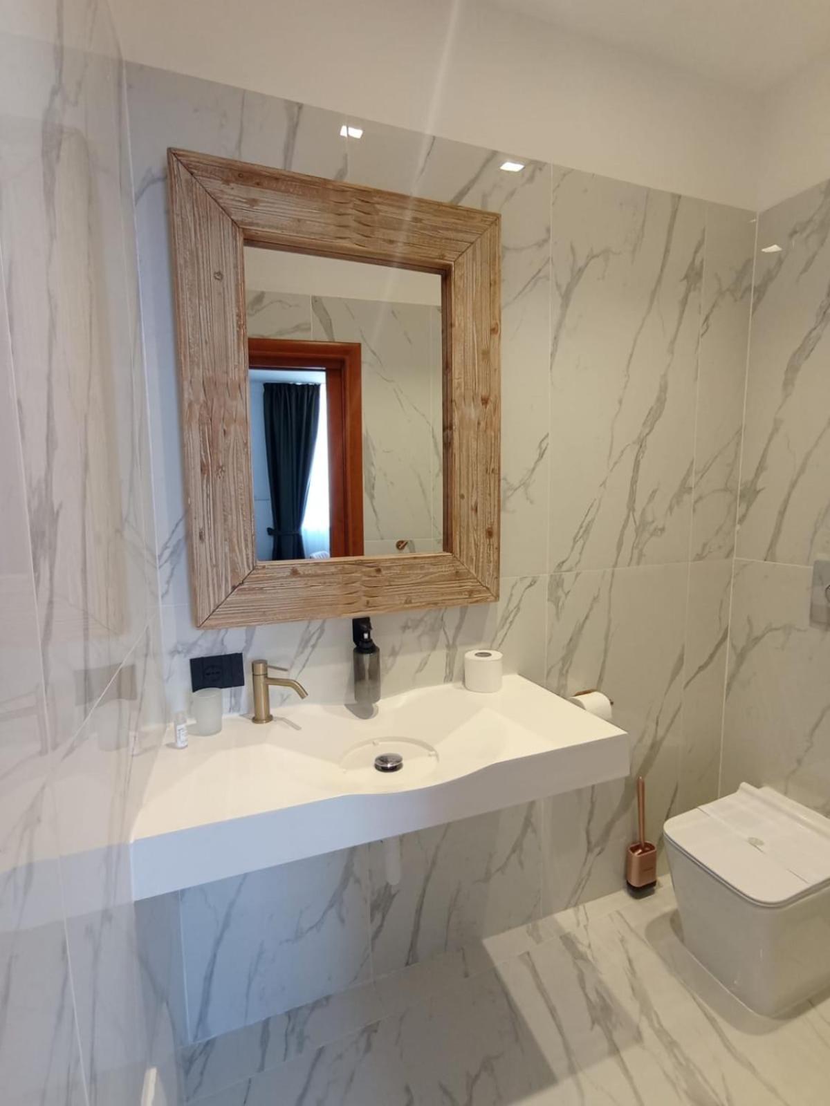 President Plaza Vip Suite Spa By Babylon Stay Nápoles Exterior foto